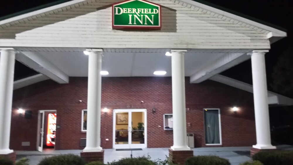 Deer Field Inn — hotel in Osceola