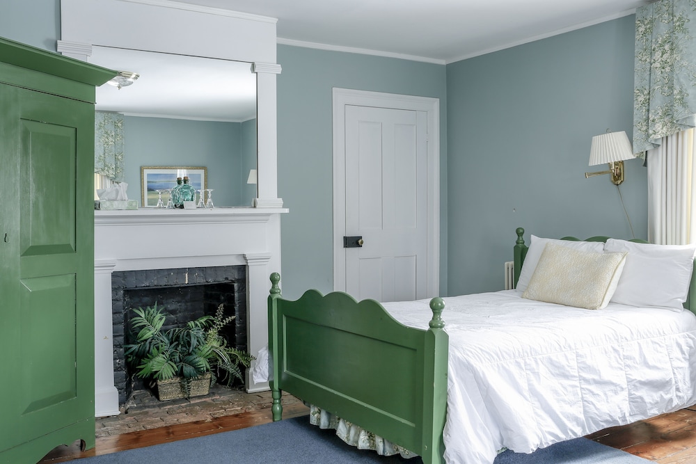 Delamater Inn - photo 13