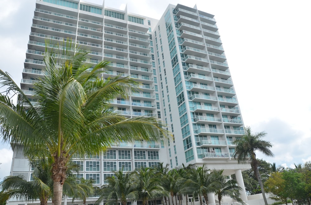Riviera Luxury Living at River Oaks Marina and Tower - photo 54