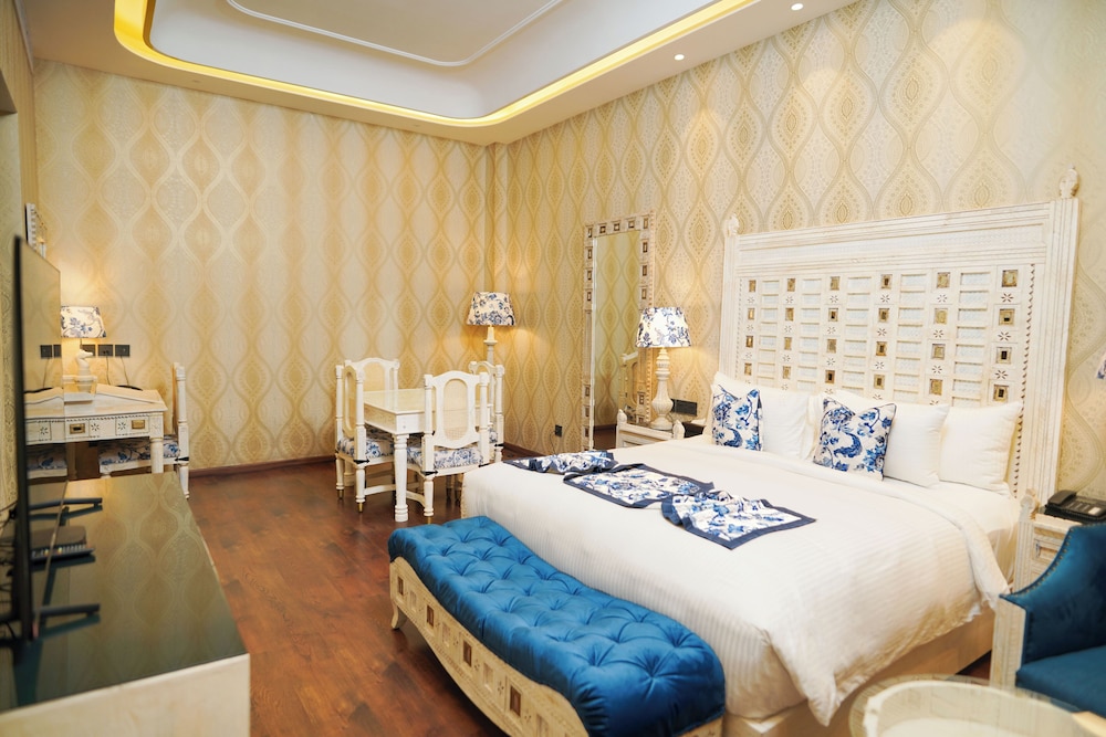 French Riviera A Boutique Hotel — Samalkha — photo 3