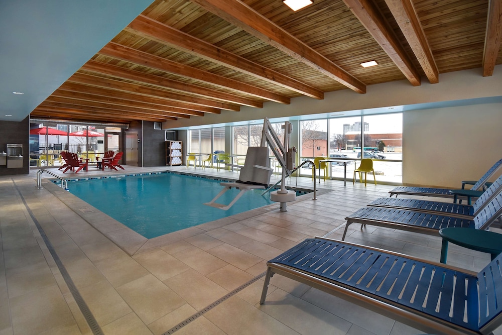 Home2 Suites by Hilton Wichita Downtown Delano - photo 32