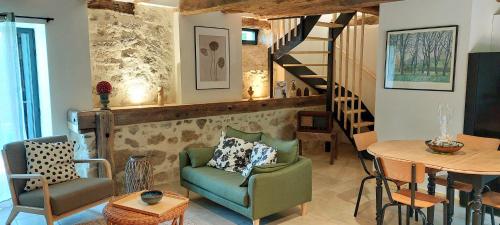 La Maison d'Emile le GArte La Clef de la Grange — 4-Star Luxury Hotel in La Fouillade, France