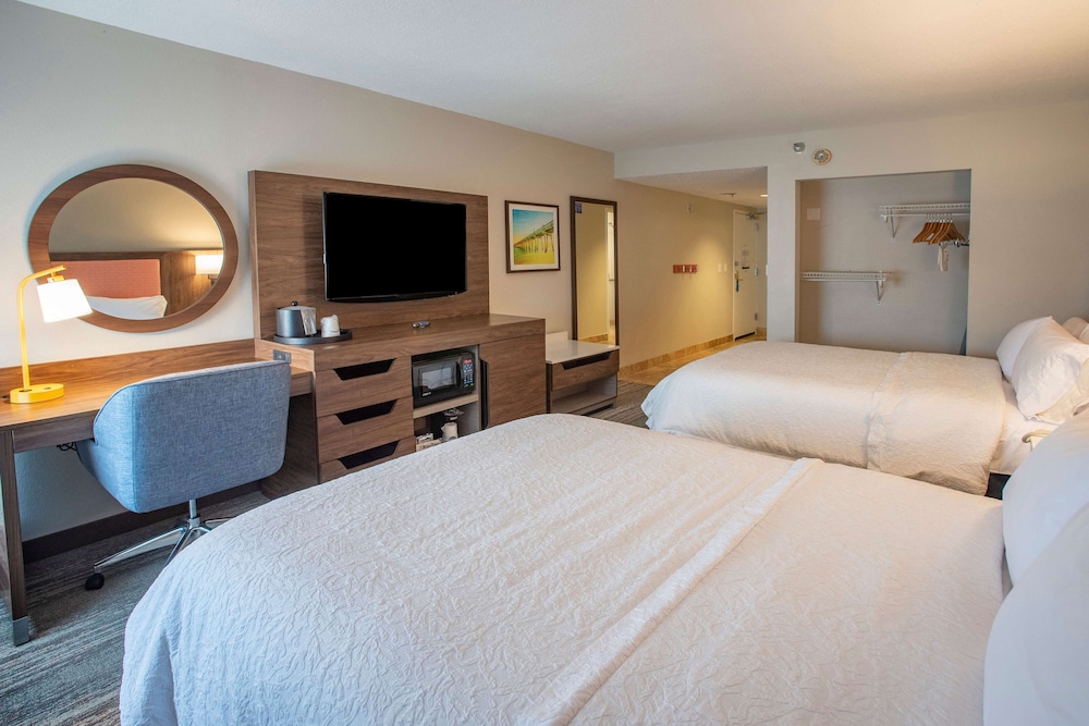 Hampton Inn Pensacola Airport - photo 29