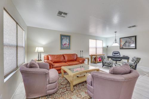Casa Grande Home Near Golf Dining And Shops 18269126 — Casa Grande