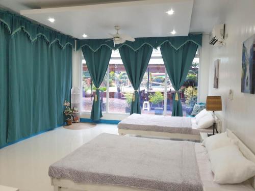 Stargazer Private Pool in Subic, Philippines