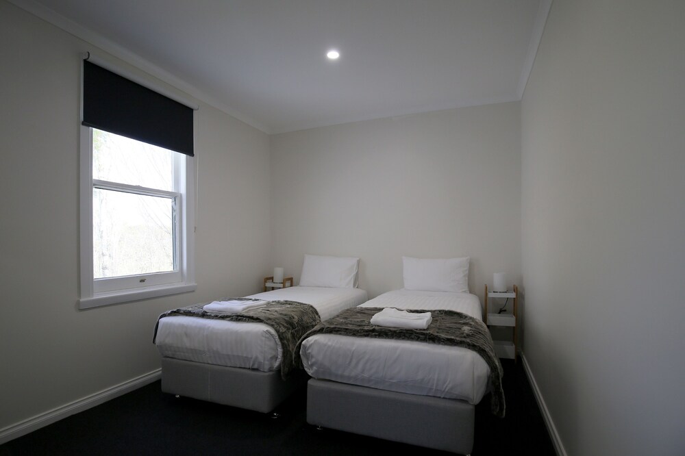 Leichhardt Cottages — Saint Leonards — photo 4