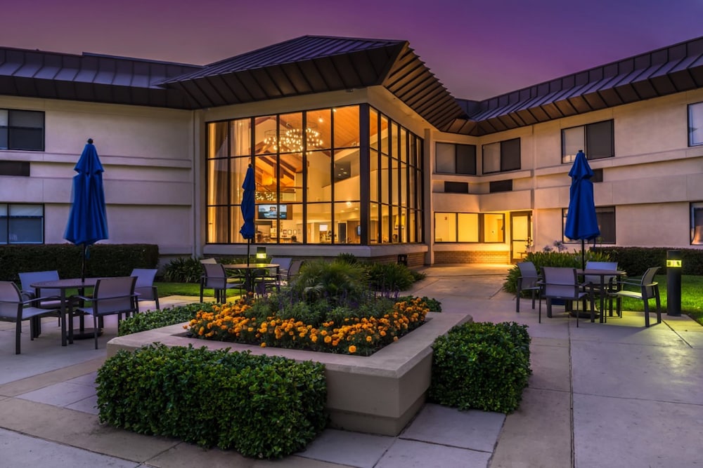 Holiday Inn Express Walnut Creek by IHG - photo 45