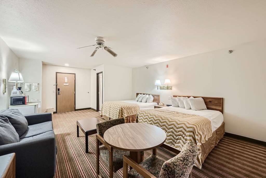 Travelodge by Wyndham Longmont - photo 15