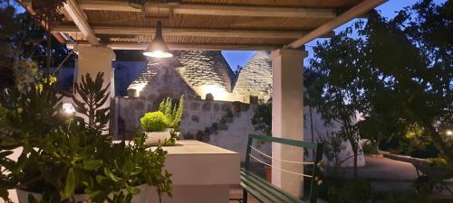 Trullo Pietrapoesia — 4-Star Luxury Hotel in Ostuni, Italy