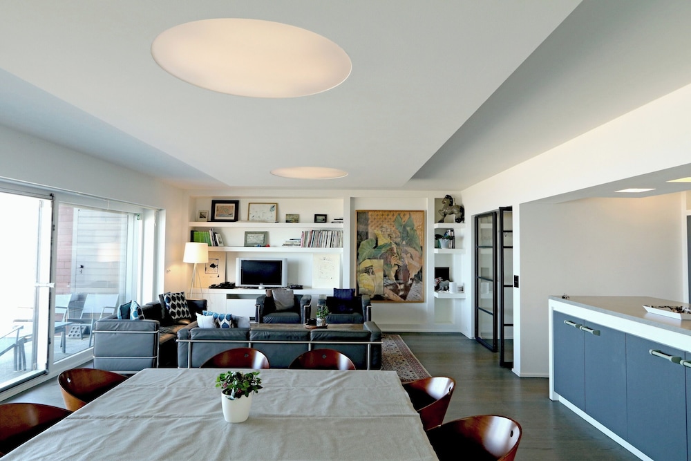 Apartment in Het Zoute with Sea Views — 4-Star Luxury Hotel in Knokke-Heist, Belgium