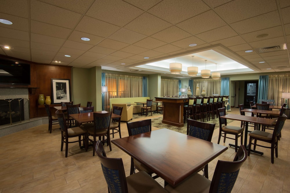 Hampton Inn Mount Airy - photo 38