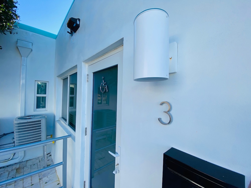 The Marlin Beachside - photo 50