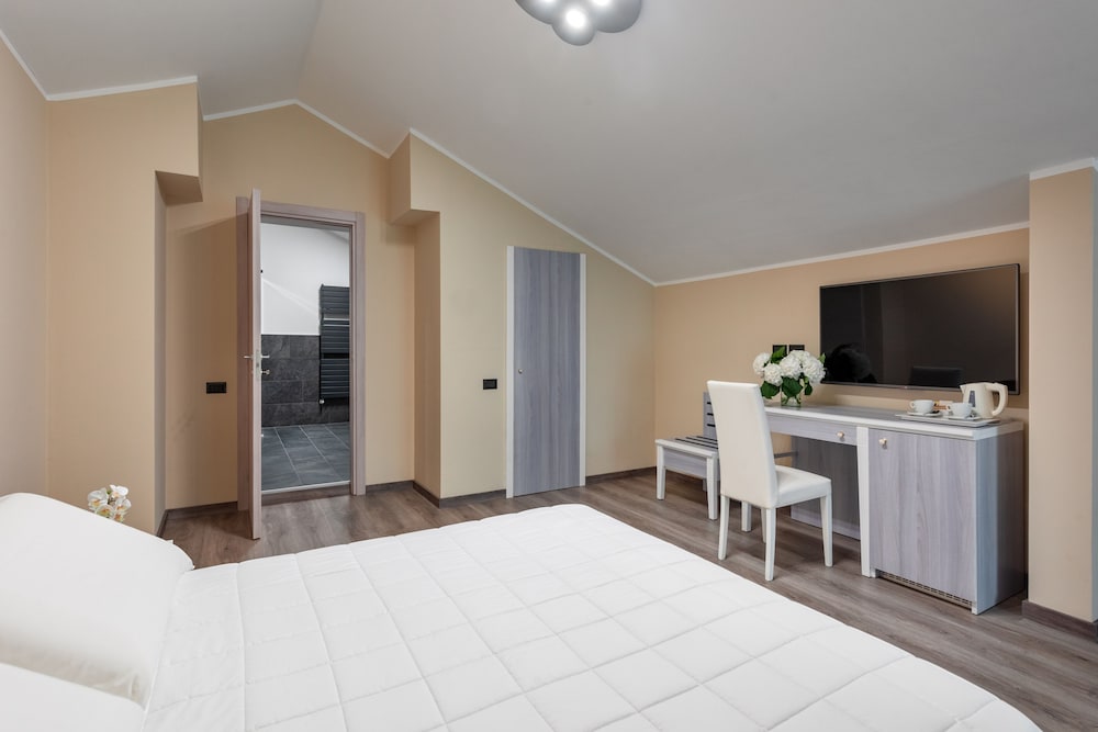 Rivoli Hotel — Rivoli — photo 4