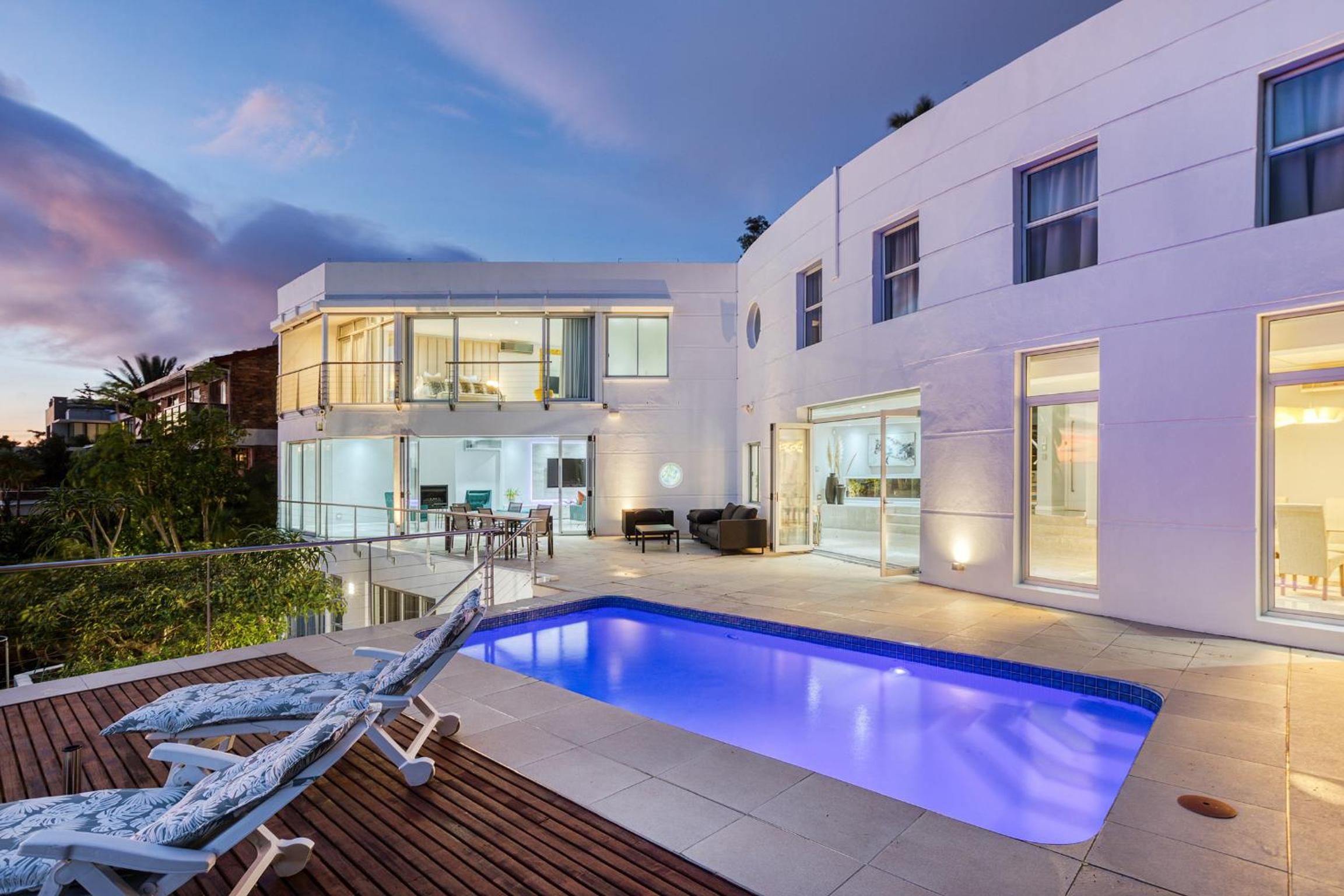 Hutchinson Villa