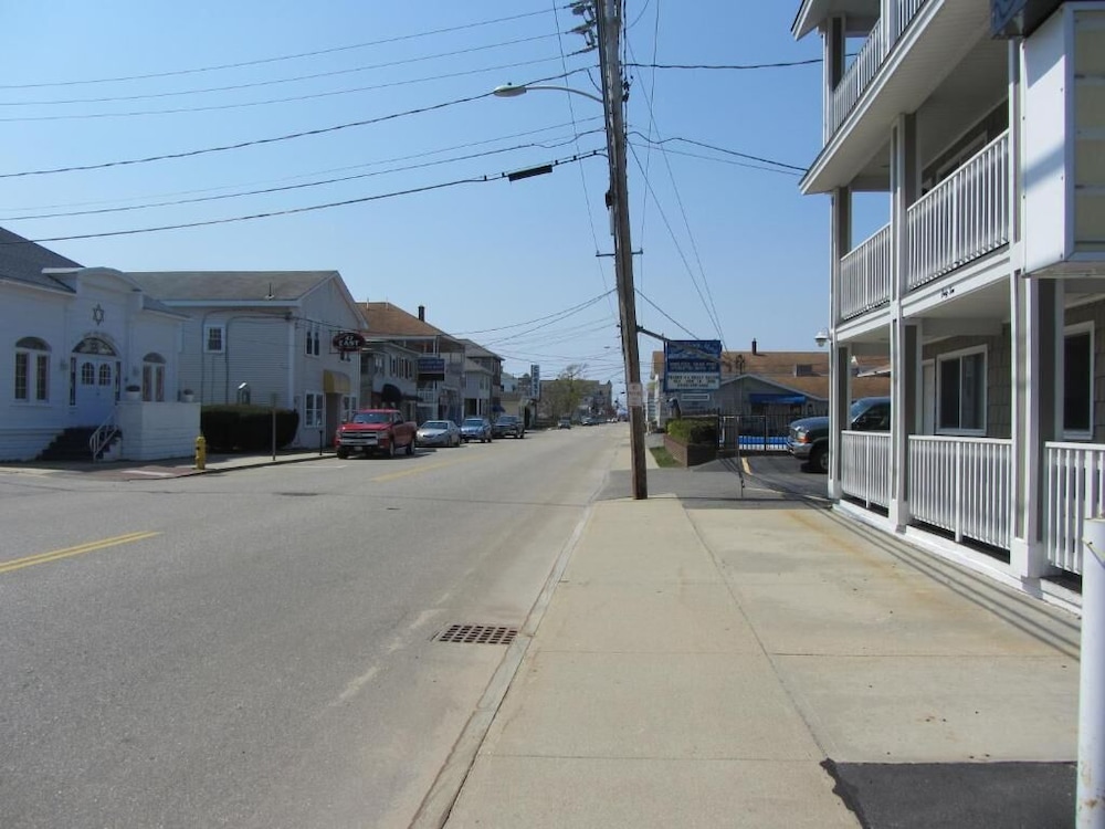 Green Dolphin Motel - photo 73