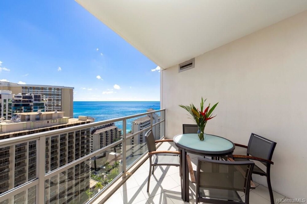 Jet Luxury at The Trump Waikiki - photo 21