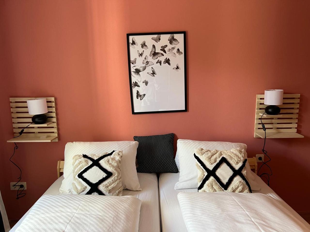 Stylische Gartenwohnung mit Bergblick — 4-Star Luxury Hotel in Globasnitz, Austria