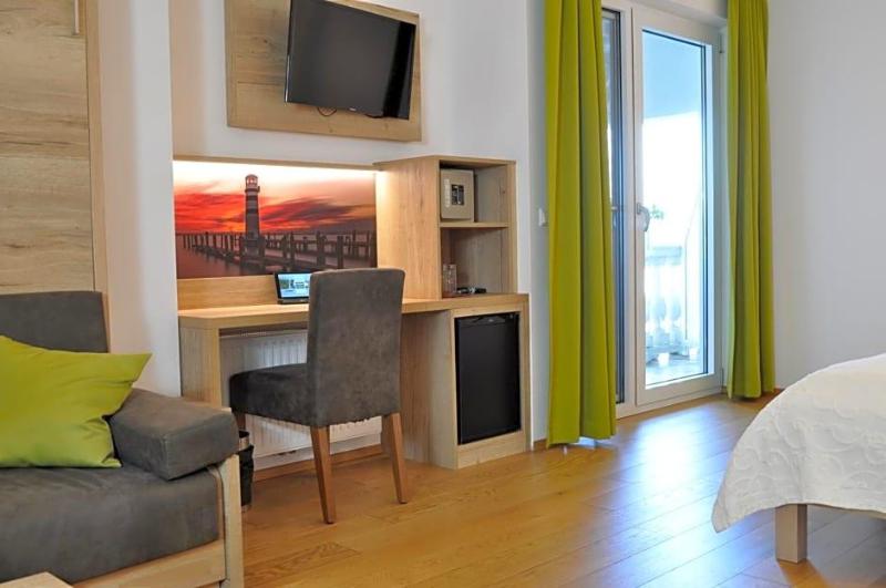 Seehotel Herlinde in Podersdorf Am See, Austria