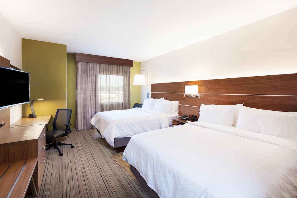 Holiday Inn Express & Suites Lenexa Overland Park Area by IHG - photo 16