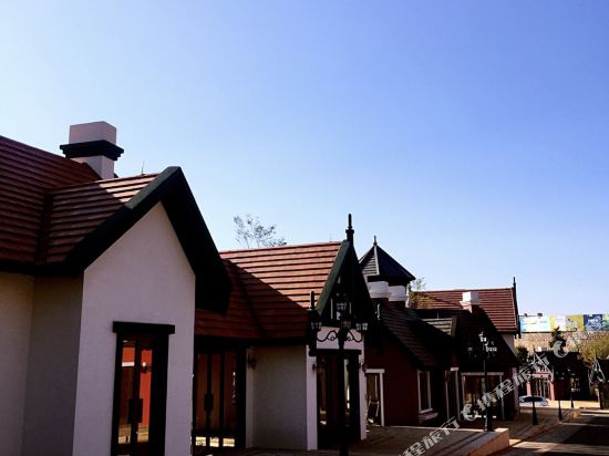 Sun Mountain French Romance Seaview Hotel in Chengjiang, People's Republic of China