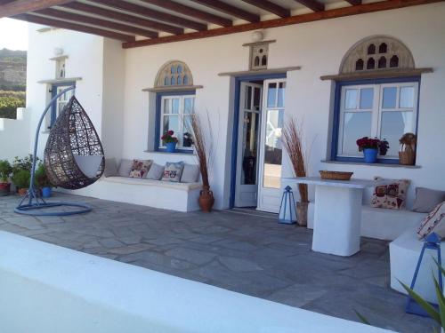 Balcony to the Aegean — Tinos — photo 2