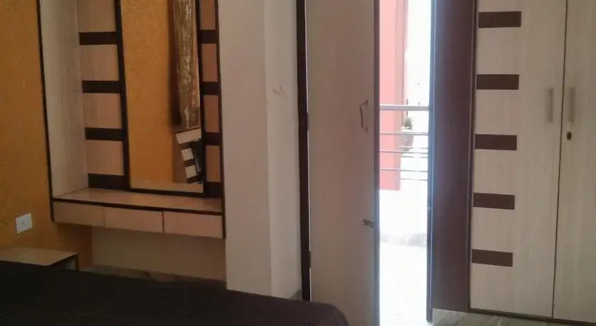 Hotel O22 - carbon neutral hotel in Jaipur