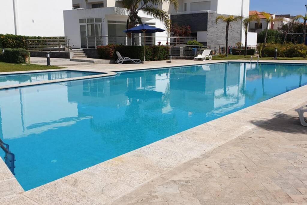 Appartement Familial avec Jardin Résidence avec Piscine Dar El Bahr — 4-Star Luxury Hotel in Sidi Rahhal, Morocco