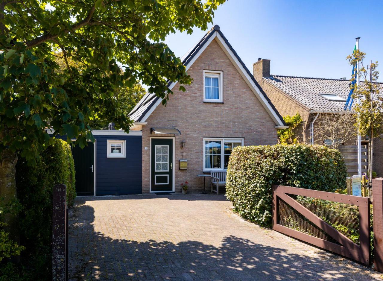 De Toogkrabbe 50 meter van het strand — carbon neutral stay, Domburg