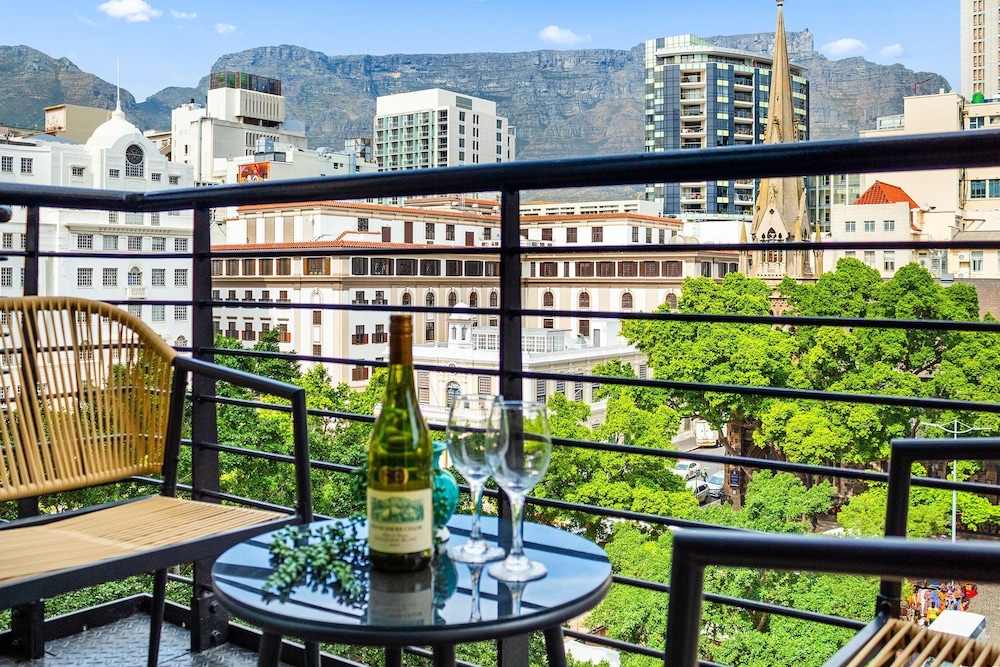 ITC Hospitality Group One Bedrooms Greenmarket Place