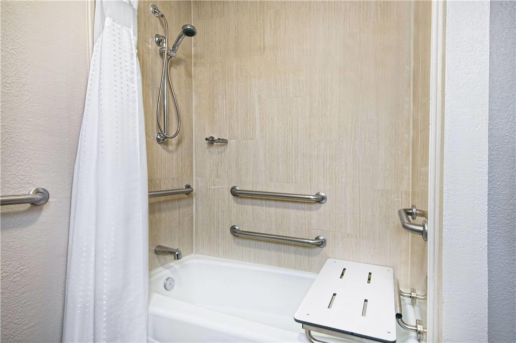 Wyndham Houston Sugarland - photo 12