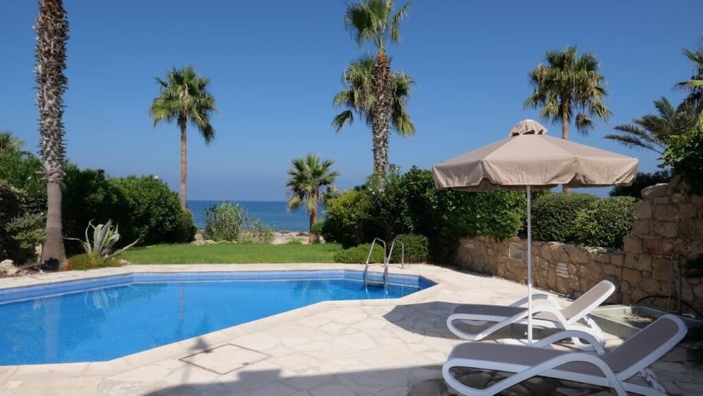 Resitour Apollo Beach Villas