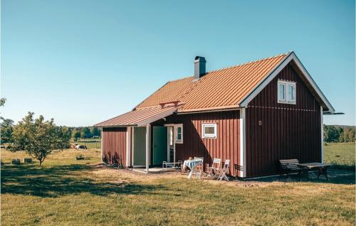 Cozy Home In Södra Vi With Sauna — 4-Star Luxury Hotel in Soedra Vi, Sweden