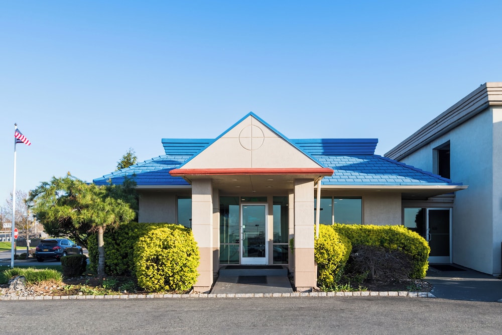 The Garden Executive Hotel — hotel in South Plainfield