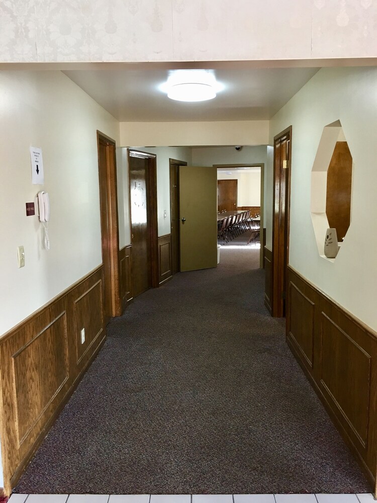 Thumb Heritage Inn - photo 48