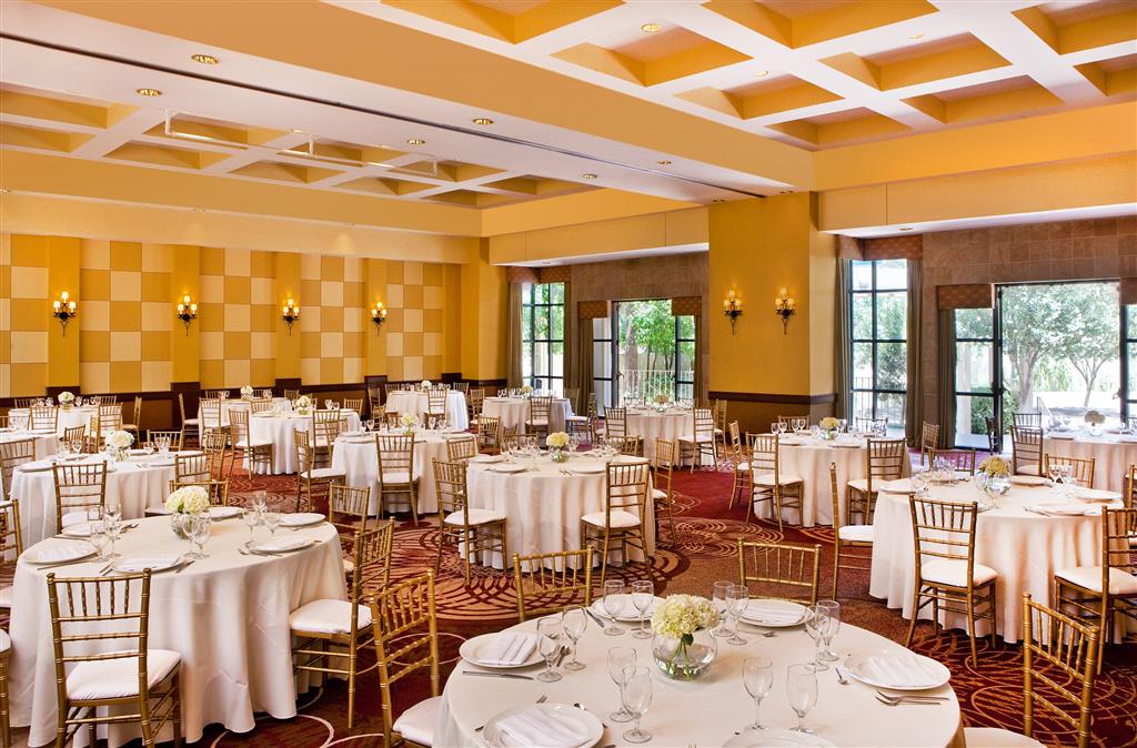 Sheraton Crescent Hotel - photo 12