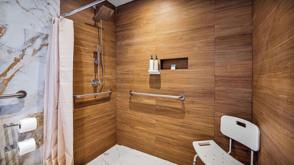 Bathroom shower