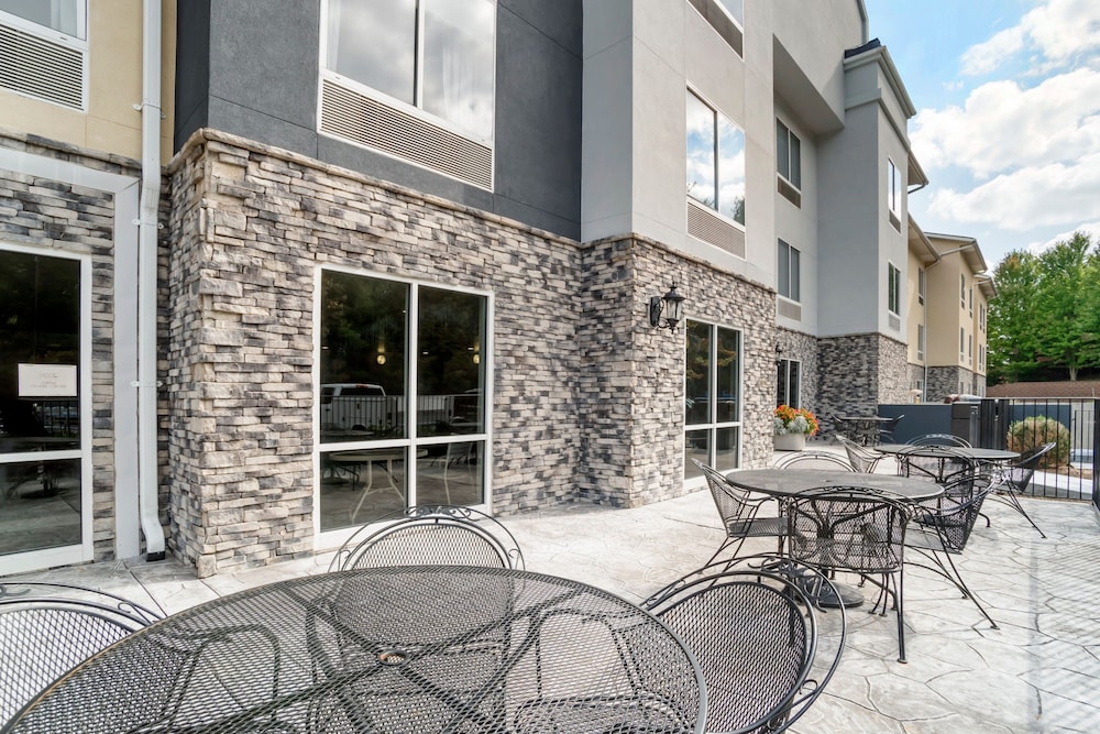 Fairfield Inn by Marriott Boone - photo 28