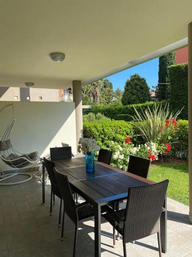 Darsena 5 Peschiera Del Garda — 4-Star Luxury Hotel in Peschiera Del Garda, Italy