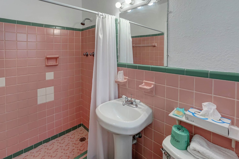 Green Seas Motel - photo 64