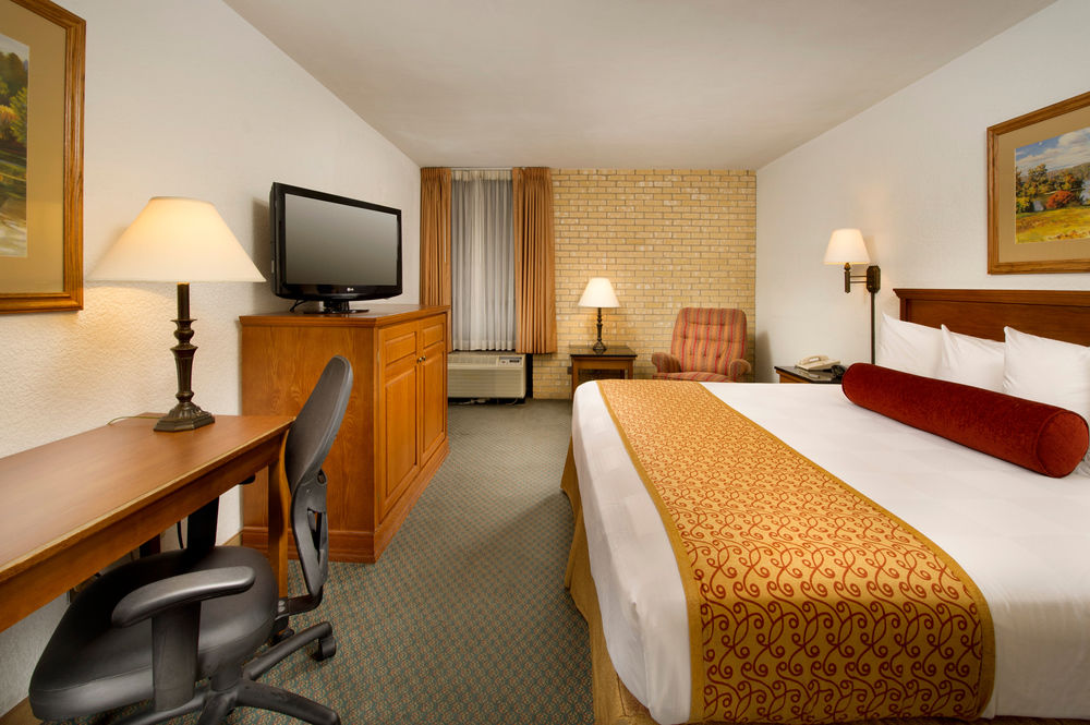 Pear Tree Inn San Antonio Northwest Medical Center - photo 22