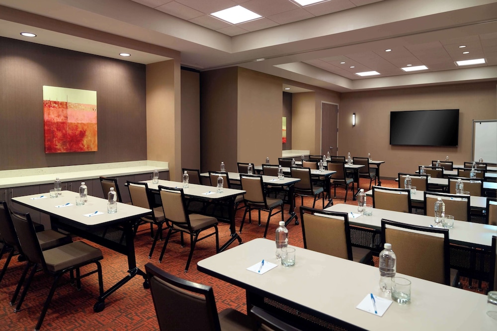 Hyatt House Atlanta Downtown - photo 41