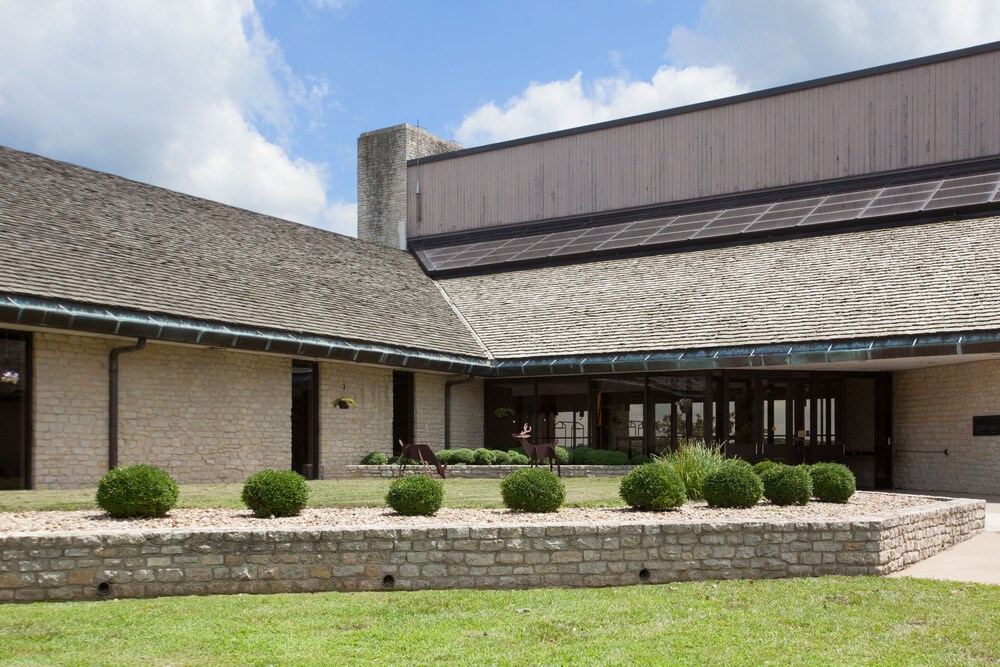 Deer Creek Lodge & Conference Center - photo 49