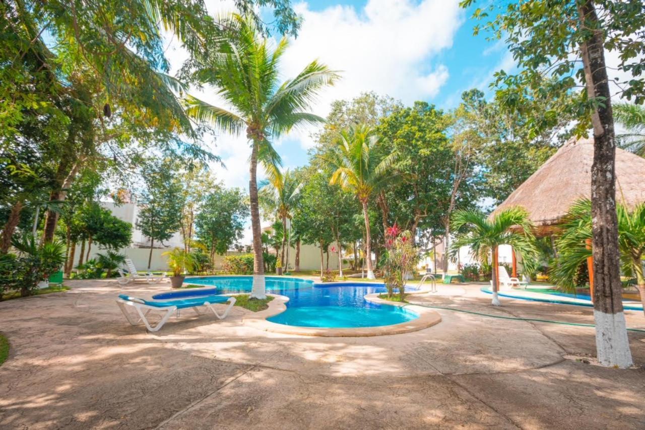 Encantadora Casa En Privada Pool Parking Palapa — 4-Star Luxury Hotel in Playa Del Carmen, Mexico