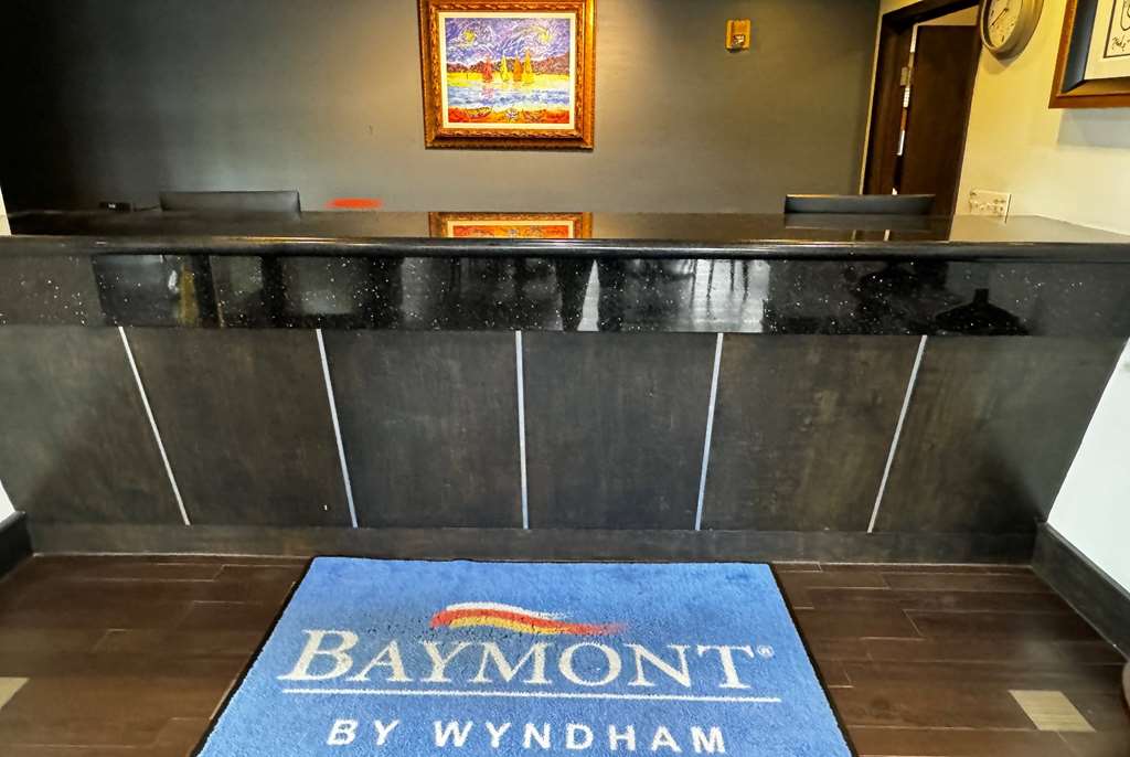 Baymont by Wyndham Houston North - photo 6