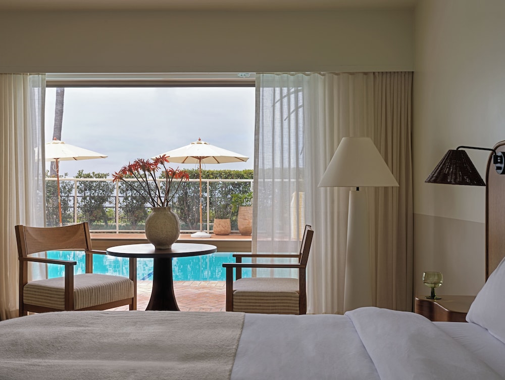Casa Loma Beach Hotel - photo 7