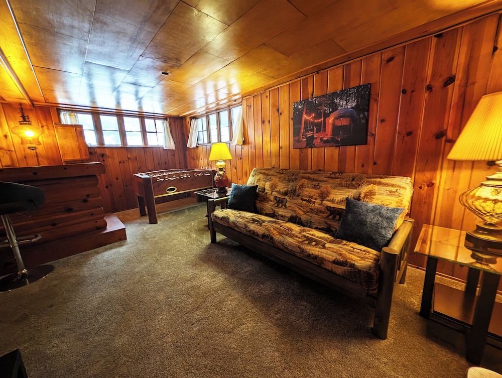 Coadys' Point of View Lake Resort - photo 281