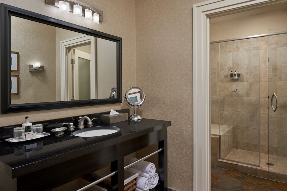 Craddock Terry Hotel Lynchburg a Tribute Portfolio Hotel - photo 12