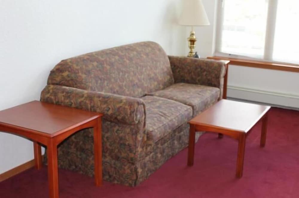 Juneau Hotel - photo 15