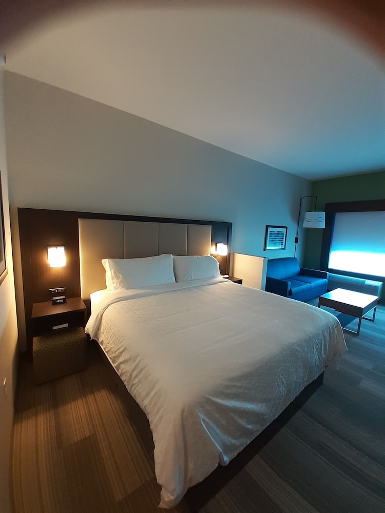 Holiday Inn Express Richburg by IHG - photo 6