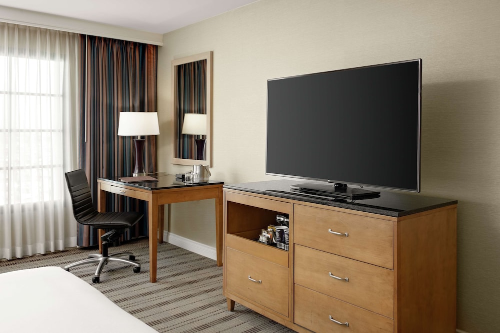 DoubleTree by Hilton San Pedro Port of Los Angeles - photo 15